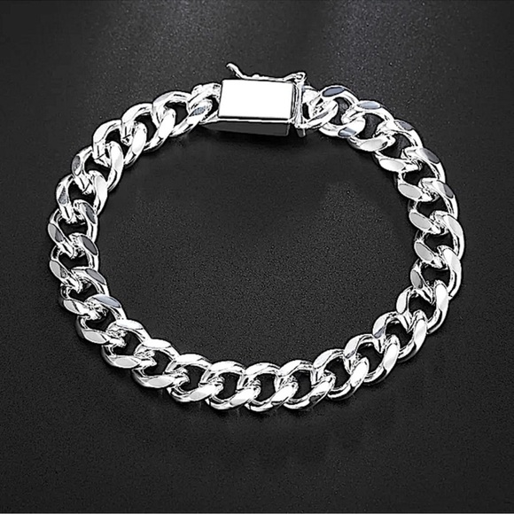 Cuban Chain Link Sterling Silver Unisex Bracelet - Picture 4 of 7
